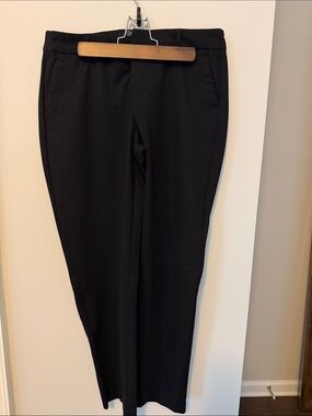 Liverpool Straight Leg Women's Pants - Black